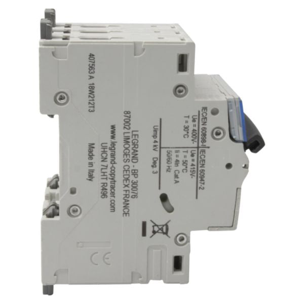 407563Legrandقاطع دارة Legrand DX3 ثلاثي الأقطاب 25A 6kA منحنى B
