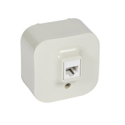 782454Legrandمقبس Forix RJ45 سطحي الدعم IP2X UTP فئة 5e عاجي