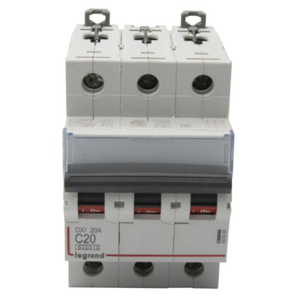 407860Legrandقاطع دارة Legrand MCB DX3 6000A ثلاثي الأقطاب 20A منحنى C