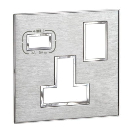 575112ALegrandلوحة لوغراند 1 مجموعة BS 13A SP مقبس مفتاح USB A