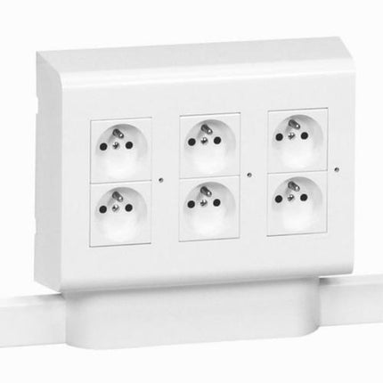 031622Legrandإطار موزاييك 3x4 وحدات DLP DLPlus أبيض