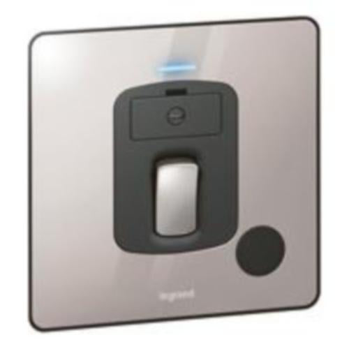 832237Legrandوحدة الاتصال المنصهرة ذات القطب المزدوج مع مفتاح Synergy Sleek الفولاذ المقاوم للصدأ المصقول