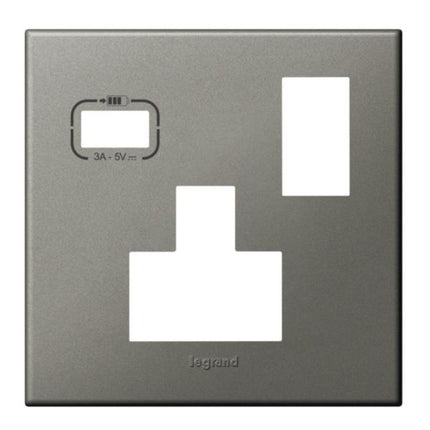 575145ALegrandمقبس معياري متعدد بمفتاح وحيد مع USB A من ليجراند - رمادي