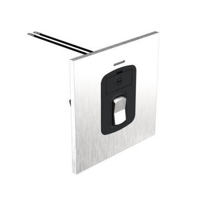 AR-68151Legrandوحدة اتصال مدمجة بمصهر آرت دارنولد أحادية المجموعة 13 أمبير 250 فولت فولاذ مصقول