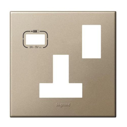 575136ALegrandلوحة ليجراند أحادية الفتحة BS 13A مع منفذ USB ذهبي