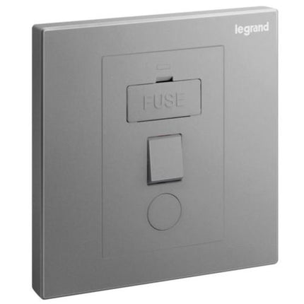 282451-C3Legrandوحدة توصيل بمصهر ومفتاح غاليون 1 عصابة