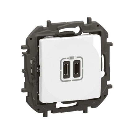 NP3404WHLegrandشاحن نيلوه USB مزدوج من النوع C أبيض 15W 3000mA