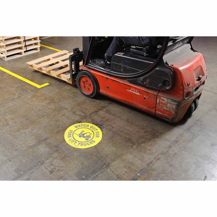 ToughStripe KEEP AISLES CLEAR Floor Sign