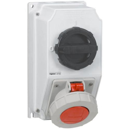 657106Legrandوحدة مدمجة Legrand P17 Tempra الصناعية 32A 440V IP66/67