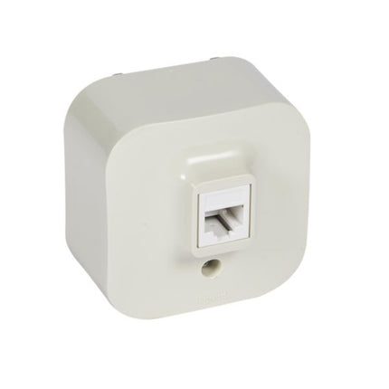 782454Legrandمقبس Forix RJ45 سطحي الدعم IP2X UTP فئة 5e عاجي