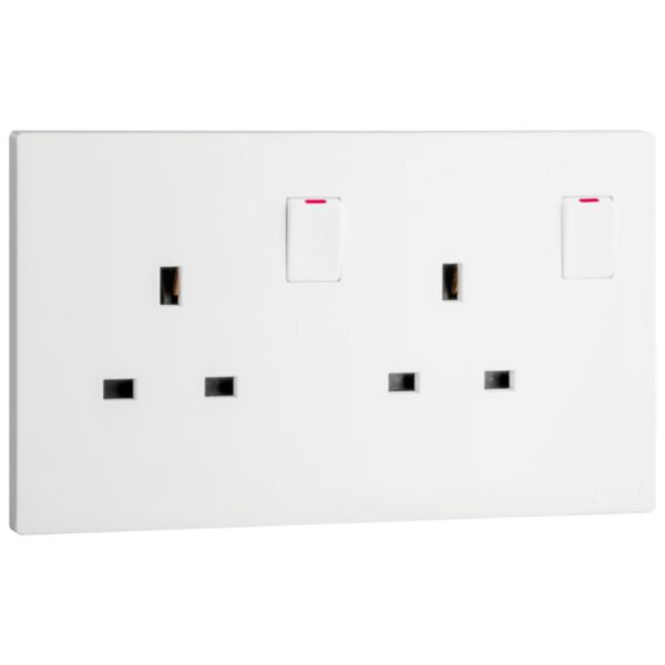 MEC32040WHLegrandمقبس أوبريا ثنائي المجموعة BS 13A مع مفتاح ثنائي القطب أبيض مات