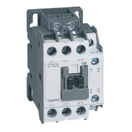 416084Legrandمقبس ليغراند CTX³ ثلاثي الأقطاب 9A تصنيف AC-3