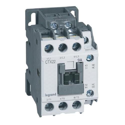 416084Legrandمقبس ليغراند CTX³ ثلاثي الأقطاب 9A تصنيف AC-3