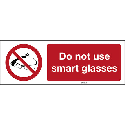 ISO Safety Sign  Use of smart glasses prohibited