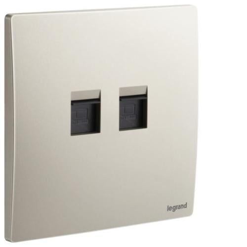 281164CHLegrandمقبس RJ45 مزدوج من Legrand فئة 5E UTP لون شمبانيا