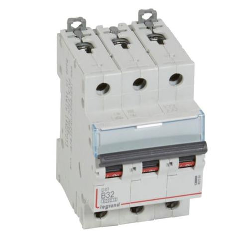 407564Legrandقاطع دارة Legrand DX3 ثلاثي الأقطاب 32A منحنى B بقدرة 6kA