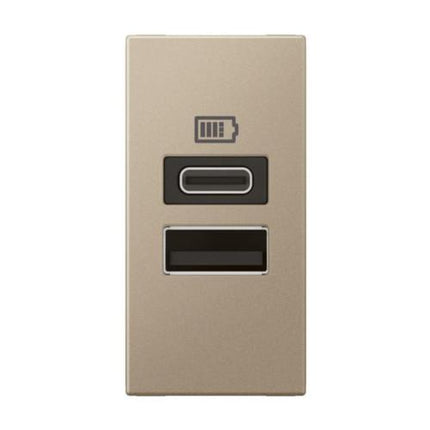571690Legrandمقبس Arteor USB وحدة واحدة A+C 3A 15W لون شمبانيا