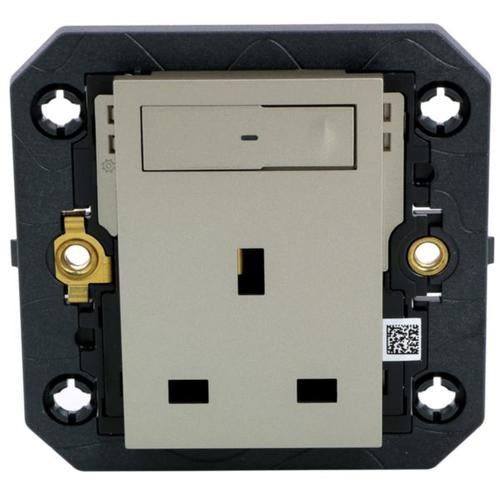 574259LegrandArteor مع Netatmo مقبس طاقة ذكي قابل للتبديل 1G BS13