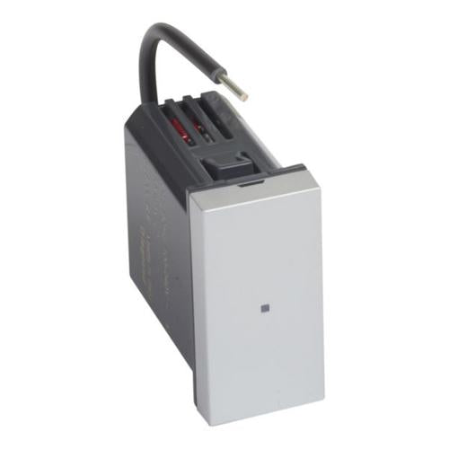 574219Legrandوحدة منفذ الطاقة الذكي Arteor مع Netatmo للمنزل الذكي