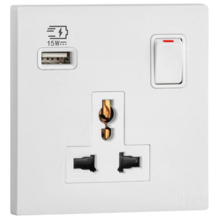 MEC33081WHLegrandأوبريا موصل متعدد المعايير 16 أمبير مع منفذ USB من النوع A 15 واط