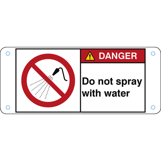 ISO Safety Sign  Do not spray with water