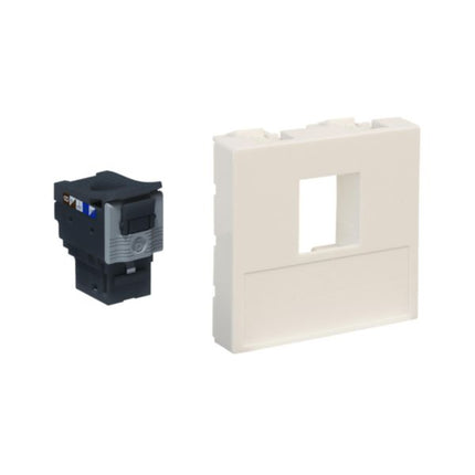 632938Legrandمحول مقبس Linkeo C+ الأبيض RJ45 فئة 6 FTP