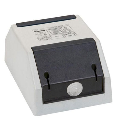 042511Legrandمحول عزل أحادي الطور من ليجراند 100VA 230/400V الابتدائي