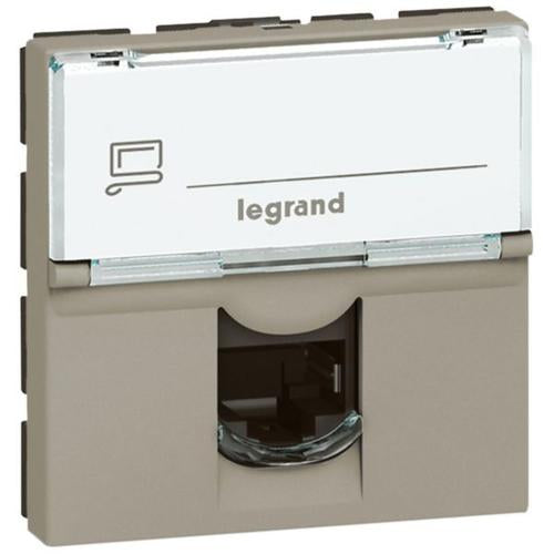 572934Legrandمحول Arteor لمقبس البيانات Systimax بموصل واحد 2 وحدات لون شامبانيا