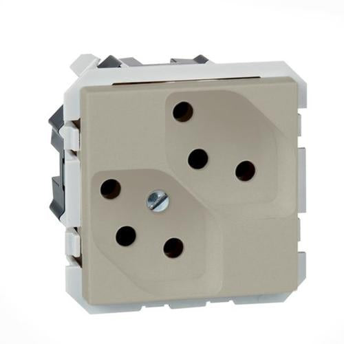 571074Legrandمقبس لاند أرتيور سويسري 2x T13 10A 250V شامبانيا