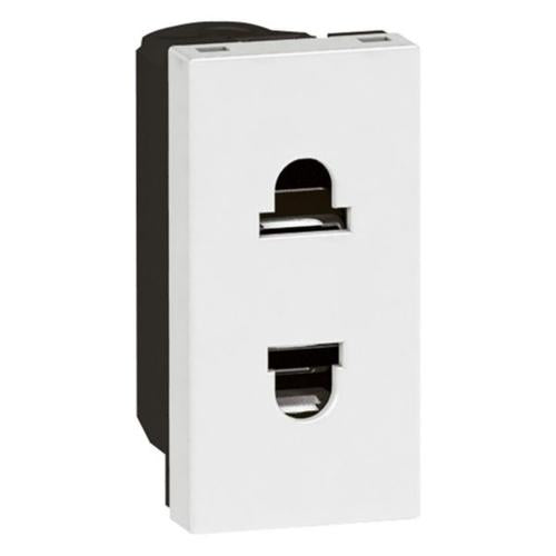 572104Legrandمقبس Arteor يورو-أمريكي 16A 250V أبيض وحدة واحدة