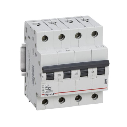 419744Legrandقاطع دائرة Legrand RX3 MCB رباعي الأقطاب 32A منحنى C