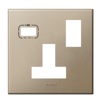 575136ALegrandلوحة ليجراند أحادية الفتحة BS 13A مع منفذ USB ذهبي