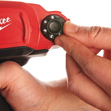 Milwaukee M12 PCG/310C-201B Cordless Caulk Gun