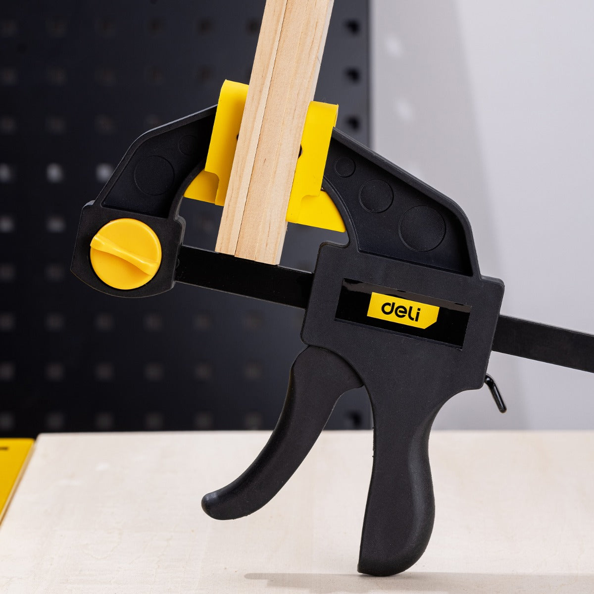 Buy Deli Quick Bar Clamp 12