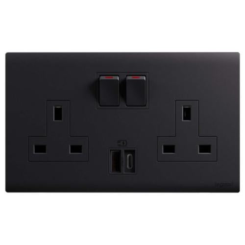 MEC33076BLLegrandمقبس أوبريا ثنائي المجموعة BS 13A محمي مع USB A+C 27W أسود مات