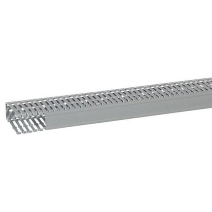 636109Legrandقناة الكابلات ترانسكاب ليجراند 40x100 مم رمادي RAL 7030