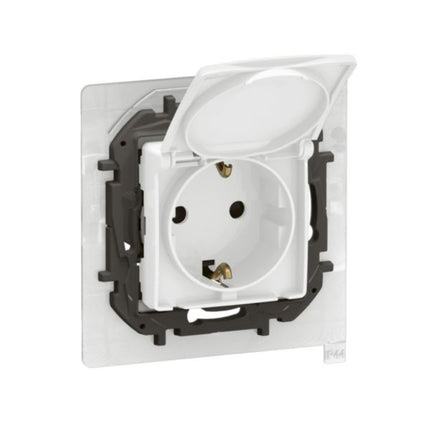 NP3128WHLegrandمنفذ نيلوي IP44 شوكو 16A 250V أبيض مثبت بالفلاش