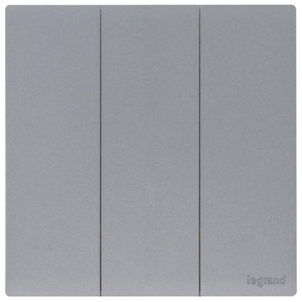 MEC22009SLLegrandمفتاح أوبريا ثلاثي الأقطاب ثنائي الاتجاه 16 أمبير فضي داكن