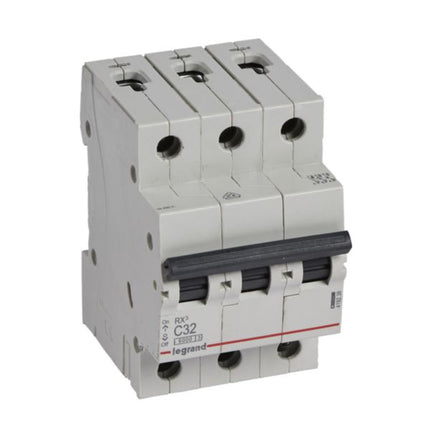 419238Legrandقاطع دارة Legrand RX3 ثلاثي الأقطاب 32A منحنى C