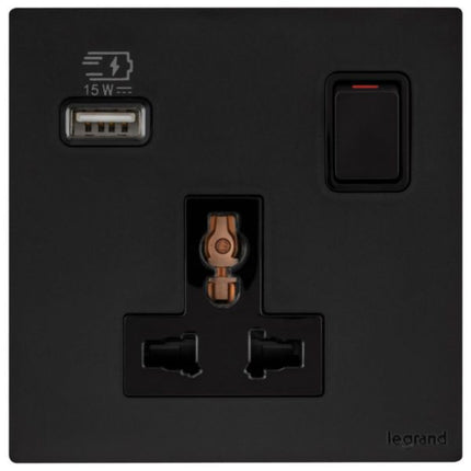 MEC33081BLLegrandمقبس أوبريا أحادي 16A متعدد المعايير مع مفتاح وشاحن USB من النوع A بقوة 15W أسود مات