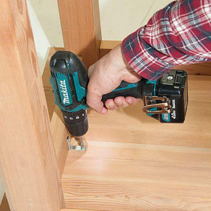 DF331DWAEMAKITAماكيتا DF331DWAE مثقاب لاسلكي 12 فولت