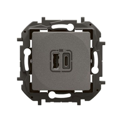 NP3403MGLegrandشاحن نيلوي المزدوج USB من النوع A+C رمادي متوسط 5V 3A