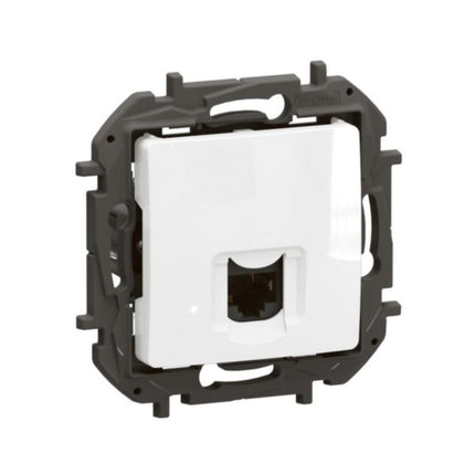 NP4306WHLegrandمقبس نيلويه RJ45 Cat6A UTP أبيض 10Gbps بدون أدوات
