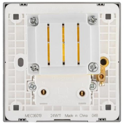 MEC36019WHLegrandمقبس حلاقة أوبريا أبيض مات 115-230 فولت