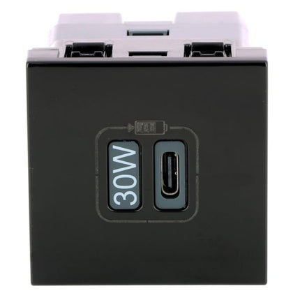 079185LLegrandمقبس شاحن Mosaic Power 30W USB Type-C أسود