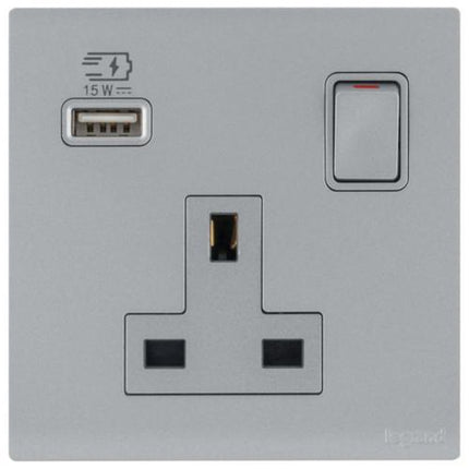MEC33078SLLegrandObria مقبس مفتاح أحادي BS 13A مع USB Type A 15W فضي داكن