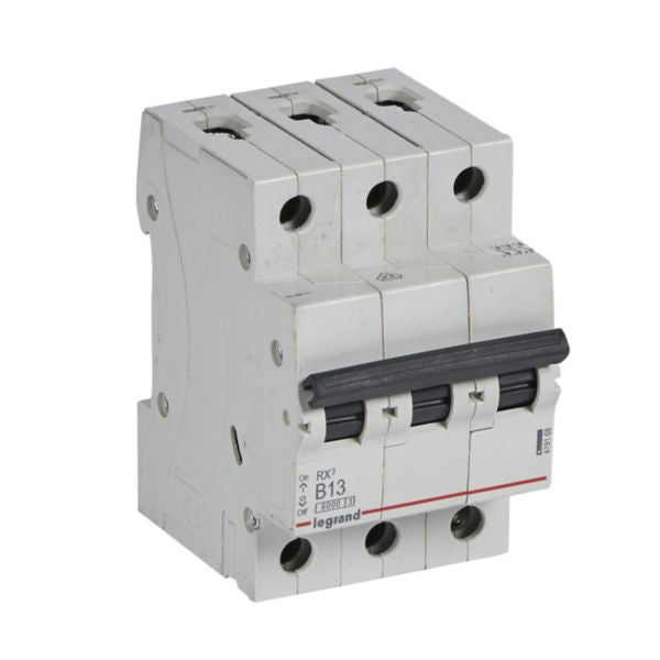 419168Legrandقاطع دارة ليجراند MCB RX3 6000A ثلاثي الأقطاب 13A منحنى B