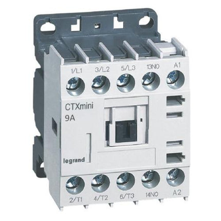 417020Legrandمقسِّم الطاقة CTX3 صغير 3P 9A 1NO 24V AC للتحكم بالمحركات