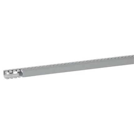 636100Legrandقنوات كابلات Transcab من Legrand بحجم 25x25 ملم رمادي RAL 7030