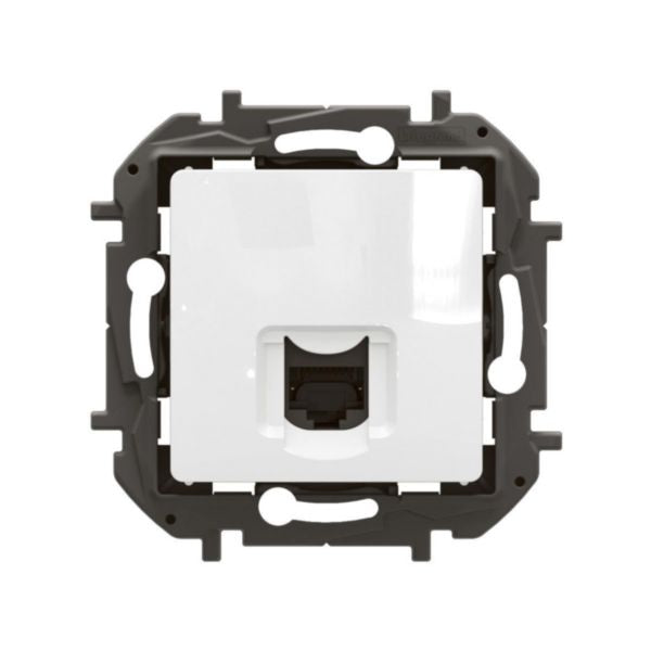 NP4304WHLegrandمقبس نيلوي RJ45 Cat6 UTP أبيض مثبت بالحائط 1Gbps